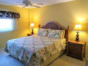 2 slaapkamers, een strijkplank/strijkijzer, gratis wifi, beddengoed