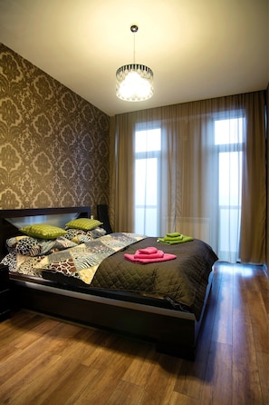 2 bedrooms, iron/ironing board, free WiFi - Sun Apartments in Avlabar (Tbilisi)
