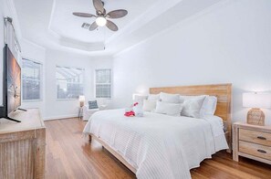 4 bedrooms, iron/ironing board, free WiFi, bed sheets