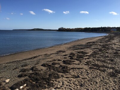 Apple Orchard Cottage Lunenburg, Nova Scotia, Canada