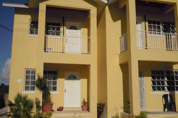 Our sunny townhome in the Bahamas