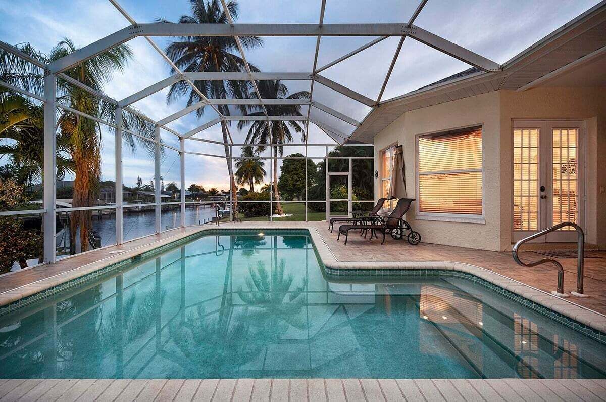 Et oppvarmet basseng