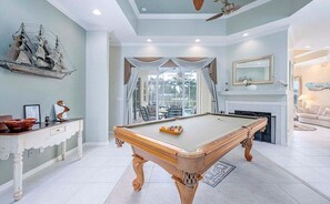 Spielezimmer