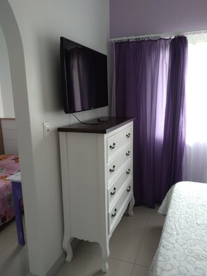 2 Schlafzimmer, Bügeleisen/Bügelbrett, kostenloses WLAN, Bettwäsche