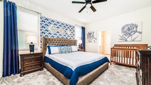 8 bedrooms, in-room safe, iron/ironing board, travel crib - Luxury 8BR Villa w/ HP & Star Wars Rooms/Theater! (Davenport)