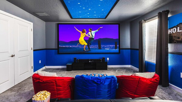 Interior - Luxury 8BR Villa w/ HP & Star Wars Rooms/Theater! (Davenport)