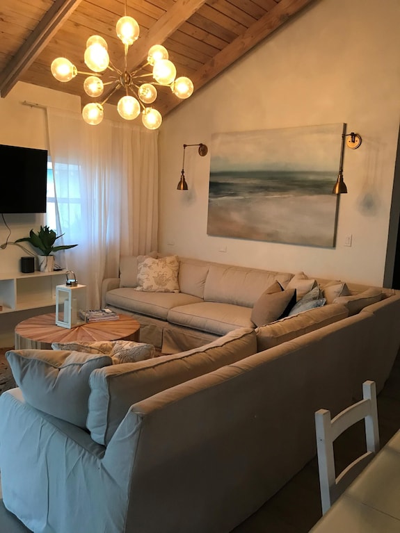 Intimate Luxury On Bahamas Best Beach - Blue Point Cottage Beach House - Caribbean