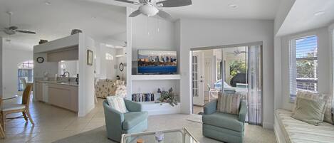 Télévision, livres, chaîne hi-fi