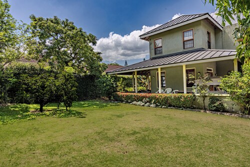  The Inn at 6 - Elegant & Pristine Home an Oasis in The City of Kingston