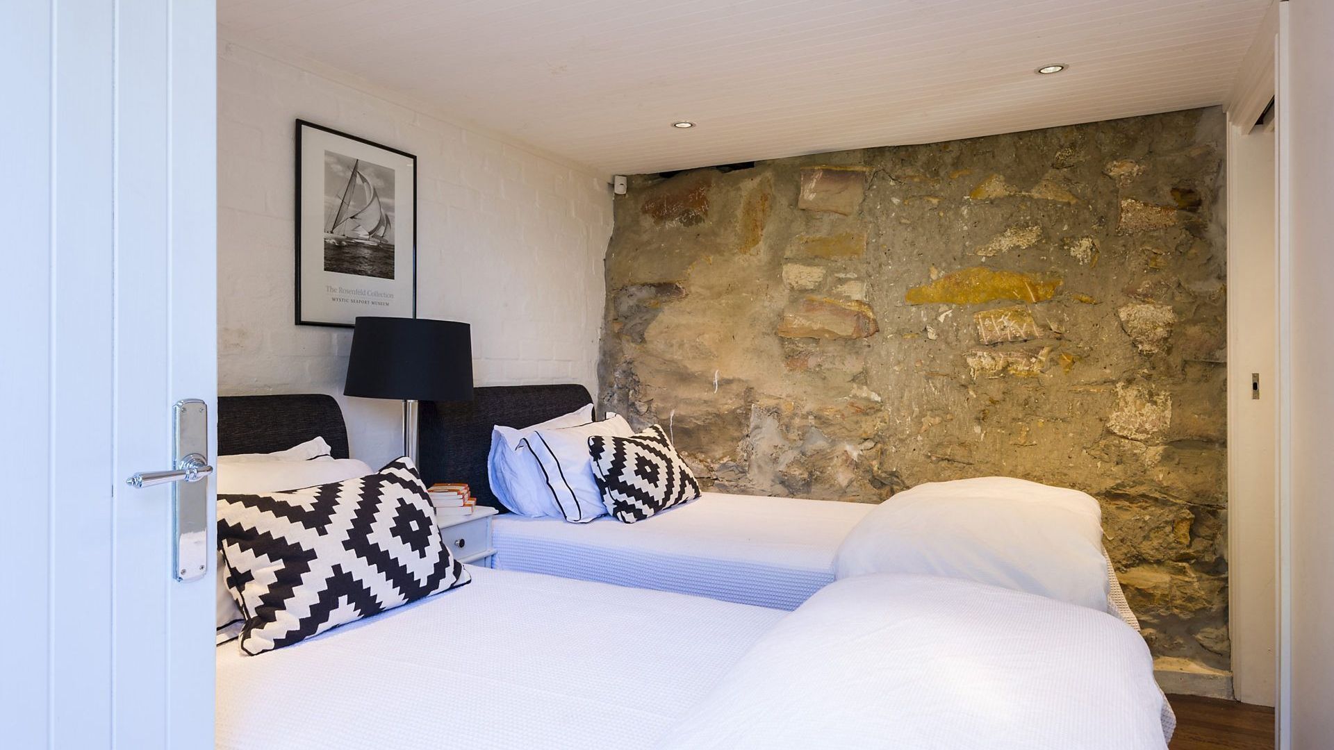 NORMA HOUSE by Palm Beach Holiday Rentals — image 16