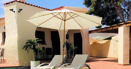 Beautiful private pool villa near the beach and city