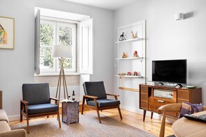 Smart TV, toys, books