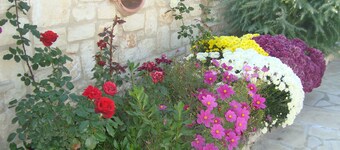 Family - friendly Luxury Stone-built Villa  With Private Pool In Stroumbi