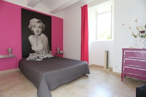 4 chambres, fer et planche Ă repasser, lit parapluie, Wi-Fi gratuit