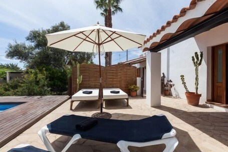 House Villa Ibiza - Image 3