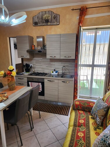 Dimora Santa Lucia, bright and comfortable house near the sea