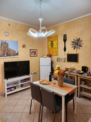 Dining - Dimora Santa Lucia, bright and comfortable house near the sea (SIRACUSA)