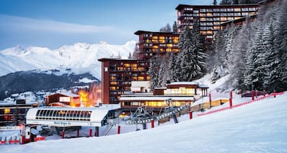 Appartement Rustique en Duplex avec Balcon | Véritable accÚs ski-in / ski-out