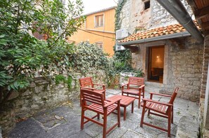 Terrace/patio - Il Cortile Apartment in Rovinj centre (Rovinj)