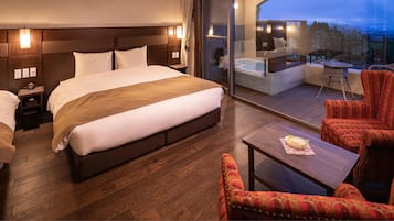 In-room safe, soundproofing, bed sheets