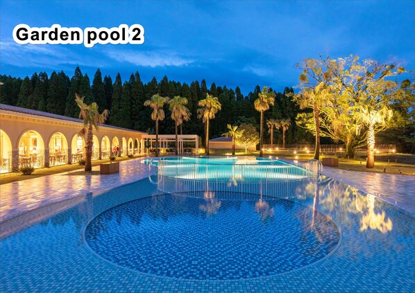 Piscina stagionale all'aperto