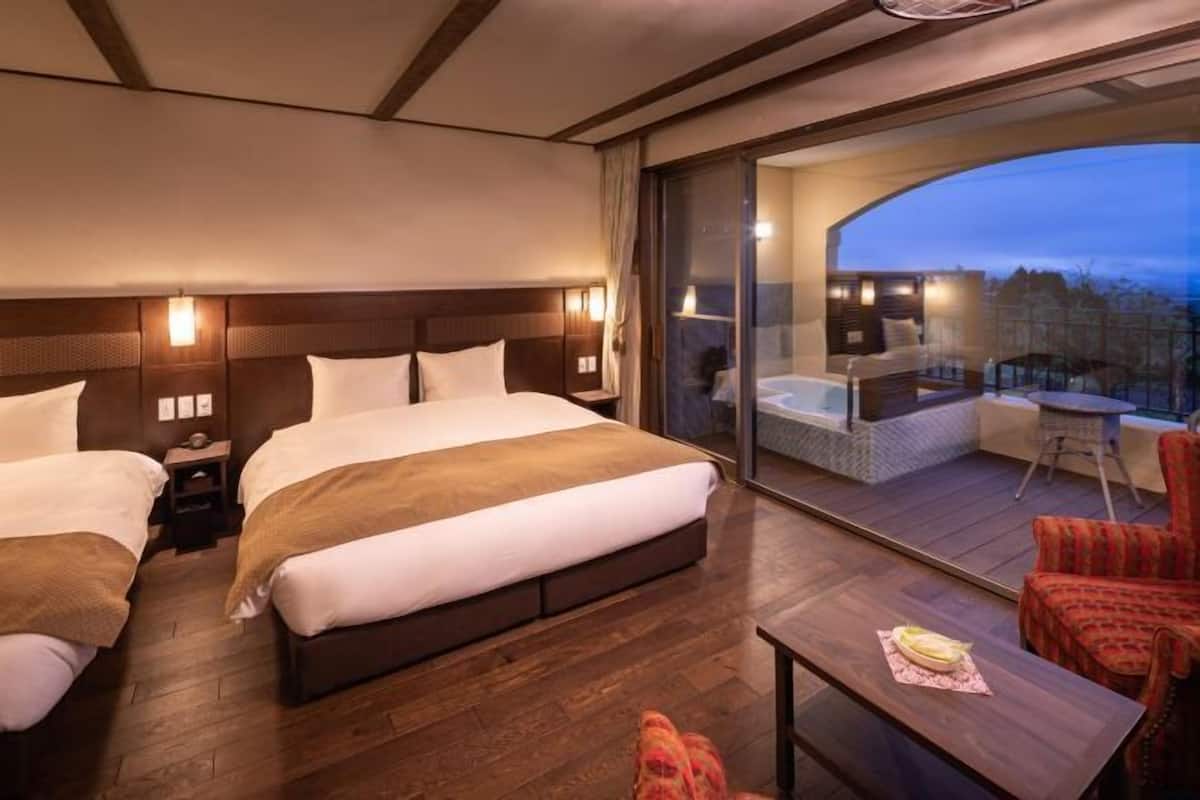 Cofres nos quartos, quartos à prova de som, roupa de cama