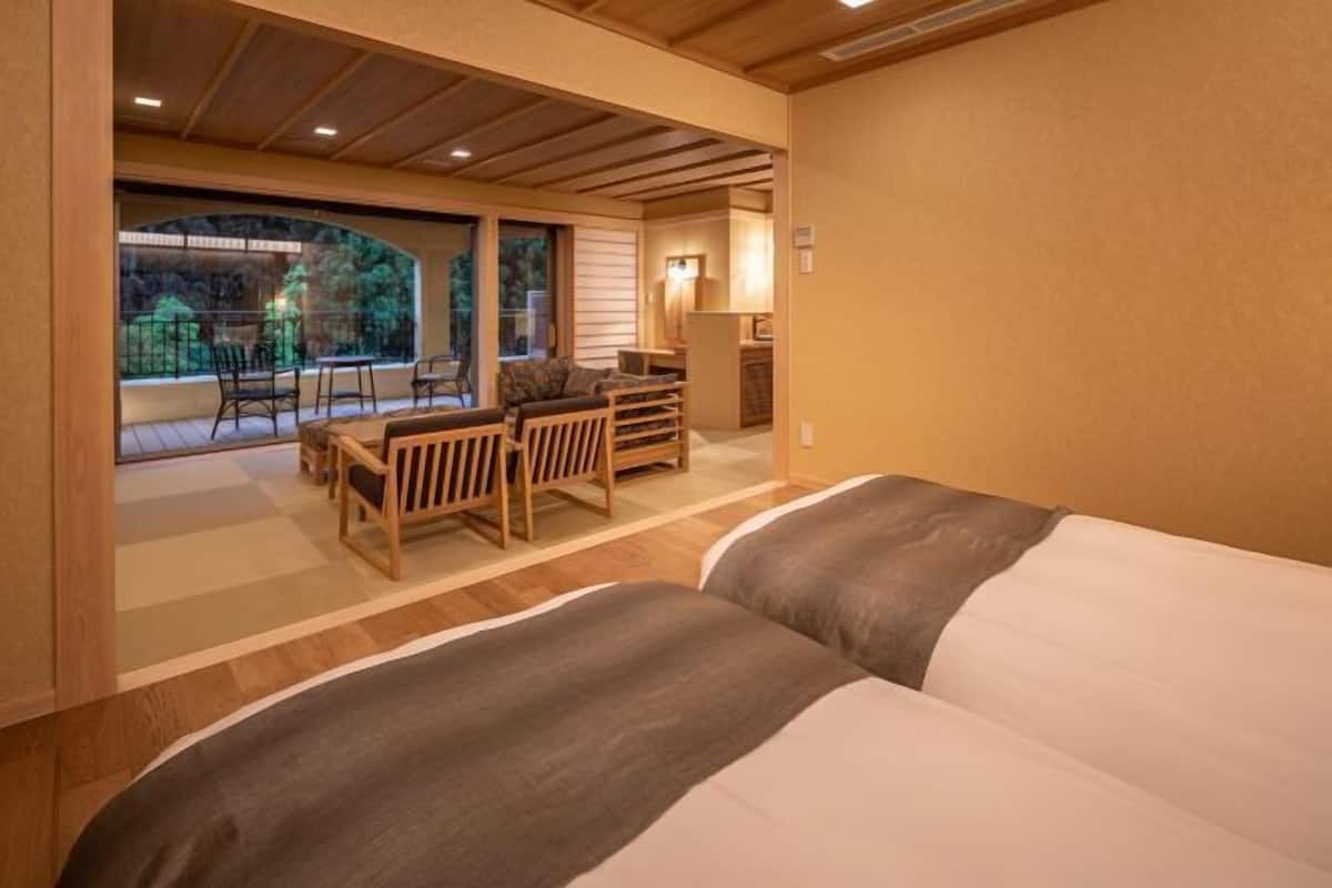 Cofres nos quartos, quartos à prova de som, roupa de cama
