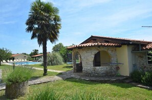 Pool - Holiday Home Campo with pool (Rovinj)
