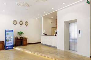 Reception - Collection O Le Grand Hanoi hotel – The Sun (Hanoi)