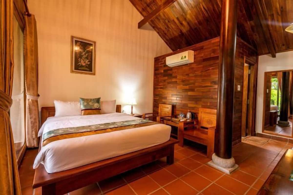 1 bedroom, Select Comfort beds, minibar, individually decorated