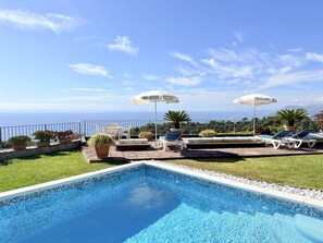 Pool - "Villa Vigna" Cottage sun and sea immersed in nature  (imperia, camporosso)