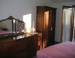 4 chambres, fer et planche Ă repasser, lit parapluie, Wi-Fi gratuit