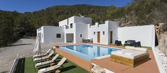 CASA RODEADA DE NATURALEZA CON IMPRESIONANTES VISTAS nº reg. ETV-1882