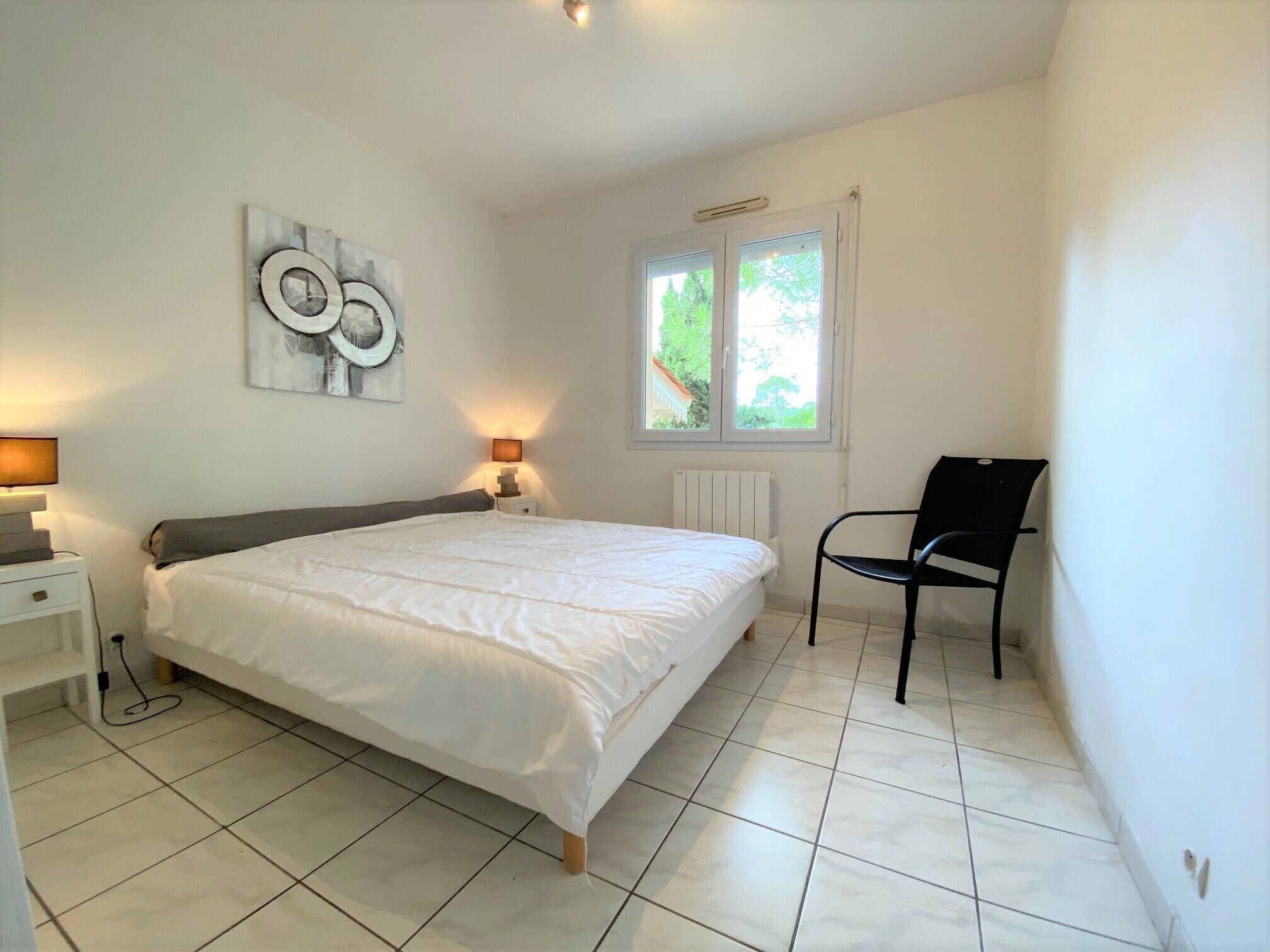 5 chambres, fer et planche à repasser, Wi-Fi gratuit, draps fournis