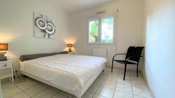 5 chambres, fer et planche Ă repasser, Wi-Fi gratuit, draps fournis