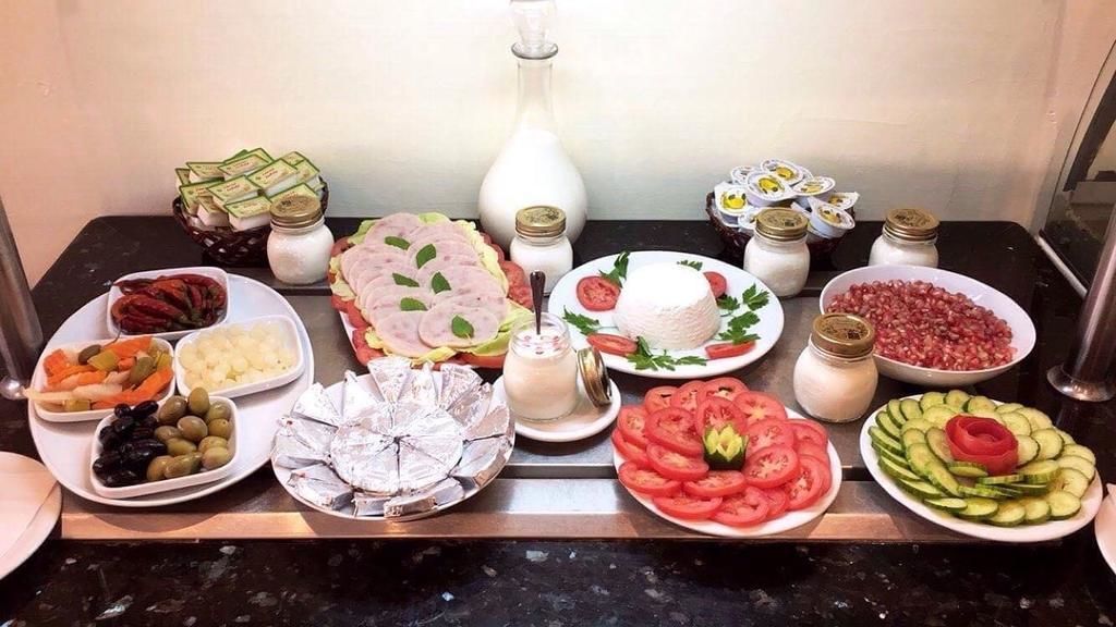 Desayuno buffet incluido todos los días 