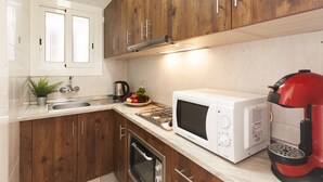 Unclassified image, 2 of 12, button - APARTMENT with TERRACE NEAR BEACH (Tossa de Mar)