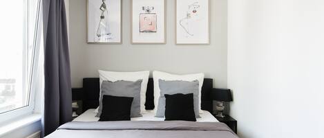 1 多间卧室、WiFi、床单