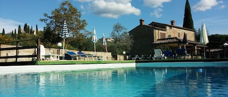 Piscine extérieure