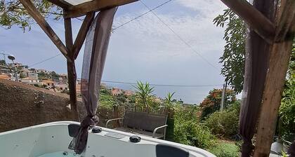 Maison avec vue reposante sur l'océan - Profiter de la nature prÚs de Funchal