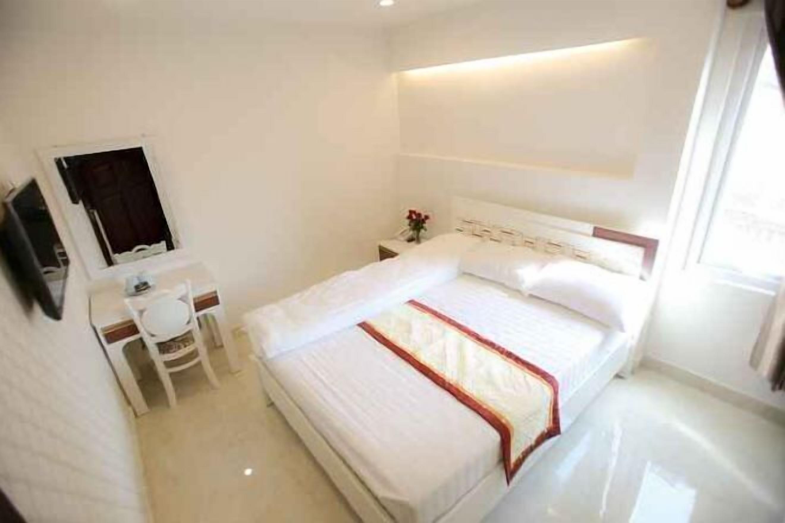 迷你吧、書桌、隔音、免費 Wi-Fi