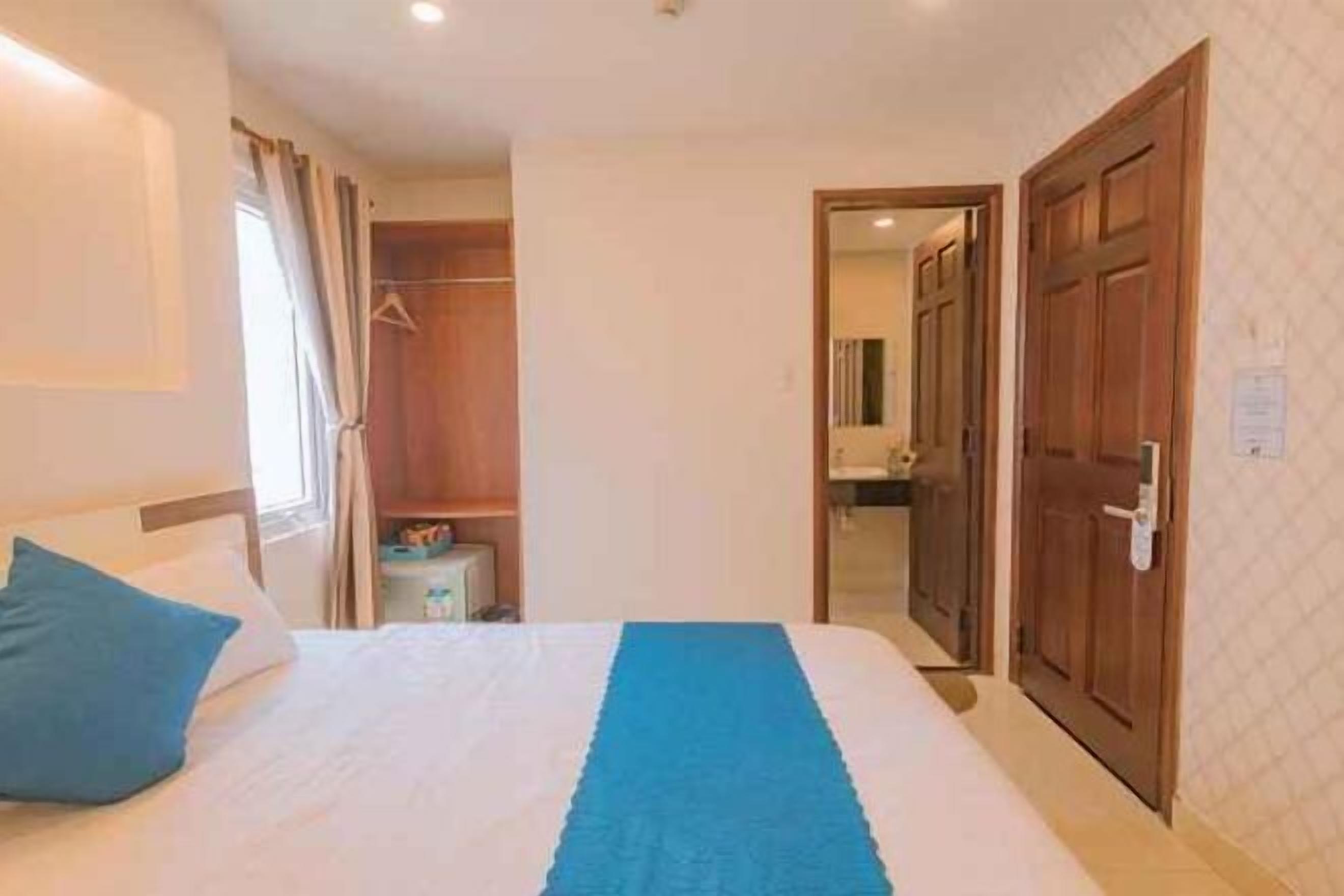 迷你吧、書桌、隔音、免費 Wi-Fi