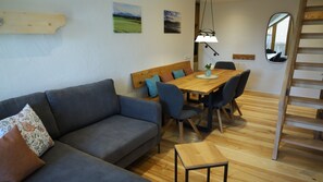 Dining - Ferienwohnung Kleeblatt (Chieming)