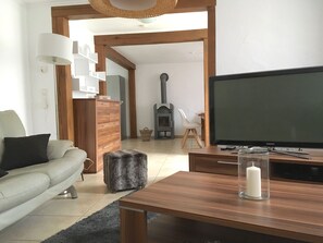 Tv, pejs, dvd-afspiller