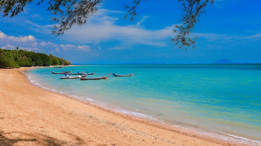 Villa Cha-Cha Krabi Beachfront Resort