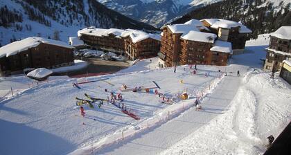 Au pied des pistes, beau duplex, 2 chambres , 6 personnes, 7Úme étage, parking