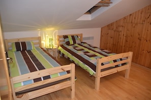 3 slaapkamers, babybedden, internet, beddengoed