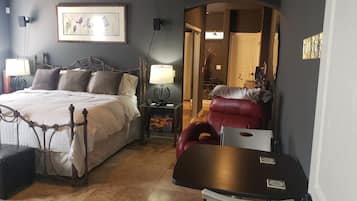 1 chambre, fer et planche Ă repasser, Wi-Fi gratuit, draps fournis