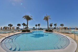 Pool - 4 BR En Soleil Directly on Gulf, 14th floor unit with the best views!! (Panama City Beach)