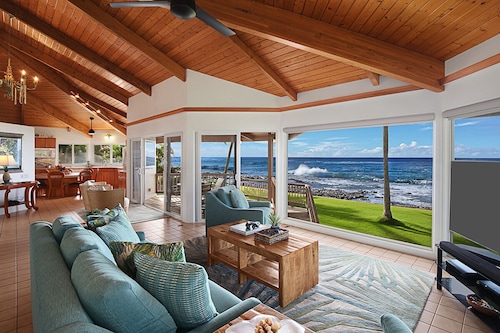 Honu Lani - Oceanfront Home with Pool and Amazing Views!